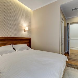 Camera con letto king size